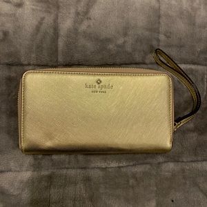 Kate Spade Wristlet, Gold!
